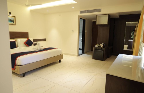 Hungund Hotel | Zip By Spree Hotels Ilkal