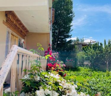Leh House | Zlatan Guest House