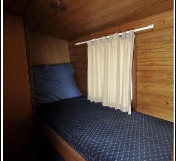 Vedomice Boat Rental | Zouw Hausboat Zakotven -pouze ubytovaní