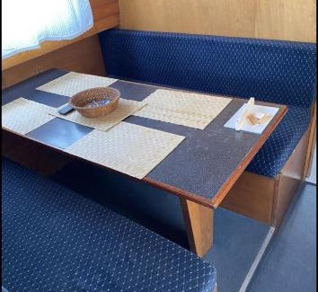 Vedomice Boat Rental | Zouw Hausboat Zakotven -pouze ubytovaní