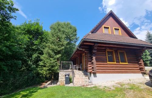 Oscadnica House | Zrub Kaška