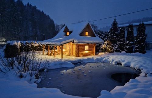 Brezno Ski Chalet | Zrub pri rieke Hron