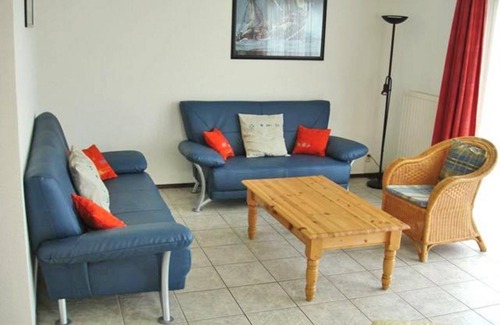 Breskens House | Zwin no.184 on Scheldeveste beach park. A detached 6-person bungalow with approx. 102m2 of living comfort and a lovely garden right by the water.
