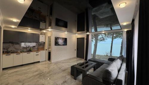 Nirvana Lake View