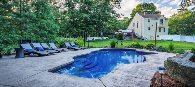 Private oasis by Ogunquit beach!