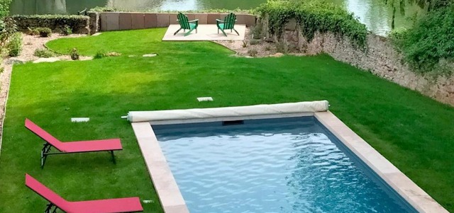 Maison familiale près du Zoo de la Flèche avec piscine chauffée, jardin et cheminée - FR-1-410-377
