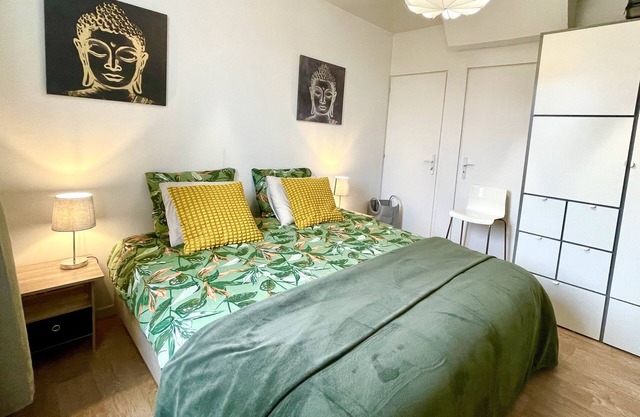 À 200 m de la Plage, Central, bel Appartement 3 Pièces Dans Maison Classée