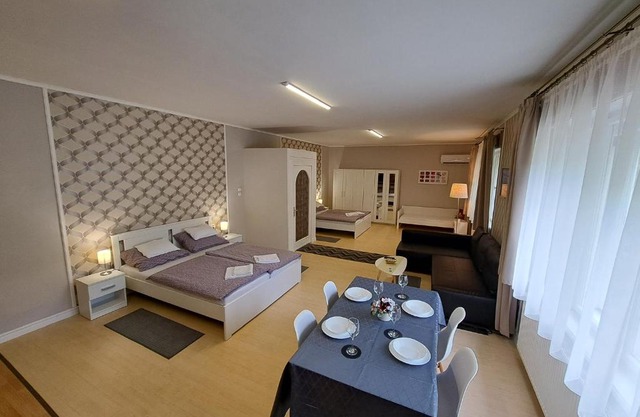 Árkád Apartmanház Szeged