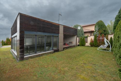 Šaldorfská vila u vinařských sklepů - 8 osob