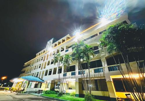 โรงแรมรอยัลจอมมณี เฮอริเทจ