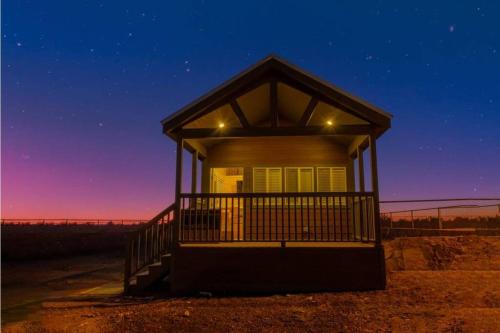079 Tiny Home nr Grand Canyon South Rim Sleeps 8