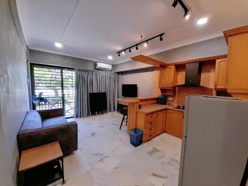 1-5pax, GFloor cozy staycation chill place