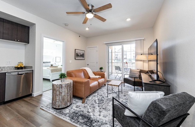 1 BD Cozy, Pet Friendly Luxury minutes from Garden of the Gods