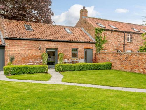 1 bed property in York 87323