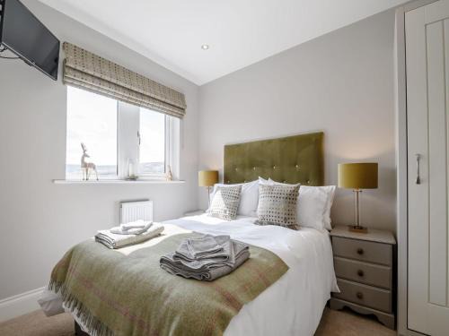 1 bed property in Holmfirth 82194
