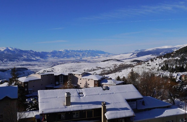 1 bedroom apartment 46 m2 for 4/5 people facing south with a view of the Font Romeu center