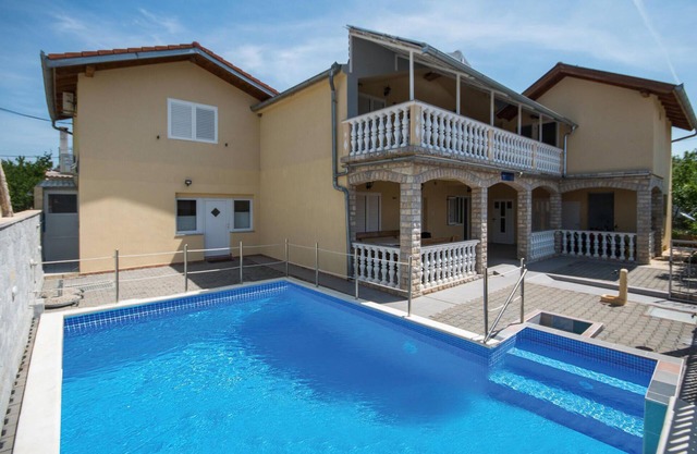 1 bedroom cozy apartment in Kakma