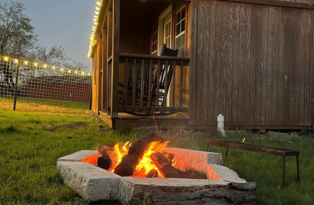 1 Bedroom Hill Country Cabin