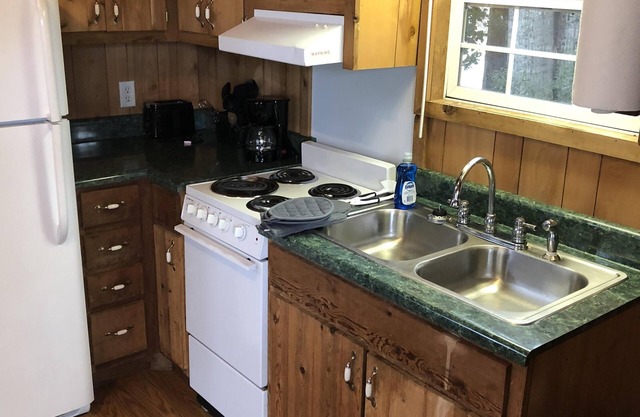1 BR 1BA Cabin at Salt Bayou Kampground