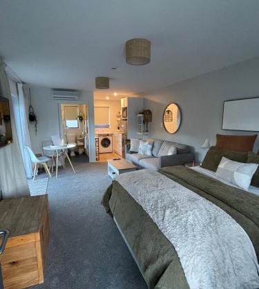 #1 Glenorchy Alpine DELUXE Suite