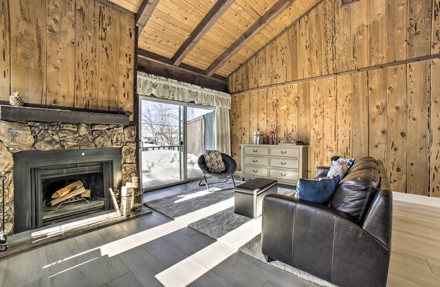 1 Mi to Lake Tahoe: Vacation Rental Home!