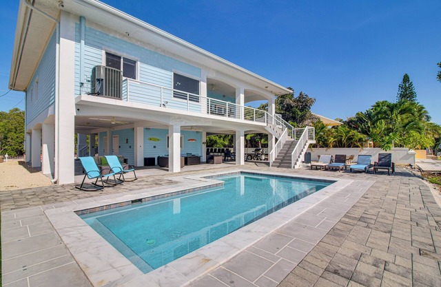 < 1 Mi to Pennekamp State Park: Luxe Home w/Dock!