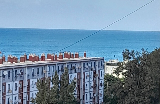 10 m walk from the sea, lovely apartment for rent, ideal for families