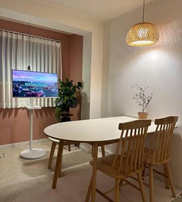 10-minute walk from Hongdae Entrance Station, 2 rooms, 3 beds
