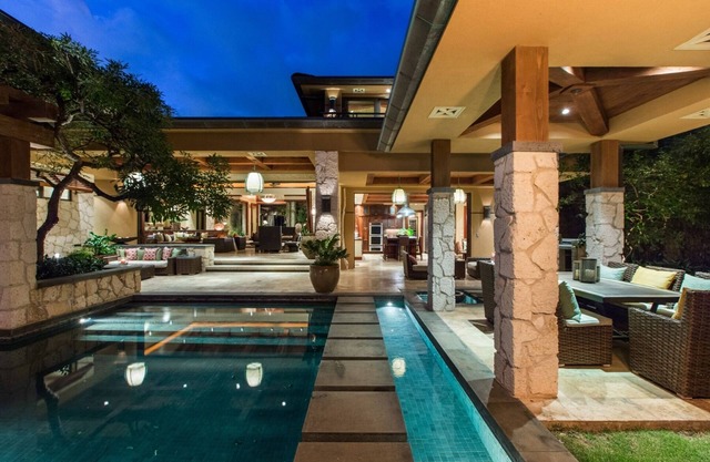 10% Off Summer Special! Luxury Oceanfront Estate: Banyan House