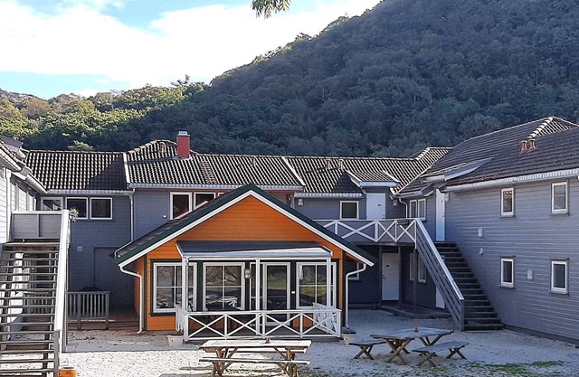 10 person holiday home in lyngdal