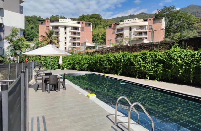 1002- PISO 10 CON VISTA A LAS MONTAÑAS DE CALAMBEO CAPACIDAD 7 -8 PERSONAS