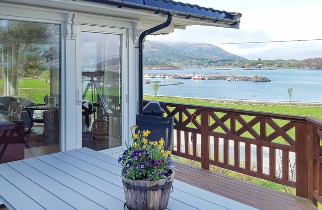 11 person holiday home in kolvereid