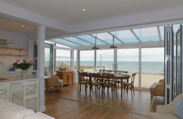 11 Seaview