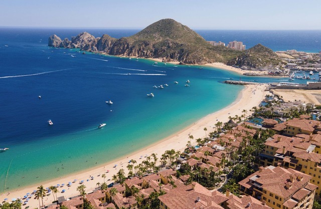 ¬15% OFF Luxury 4 Bd Beachfront Villa #6 in Cabo 5-Star Service