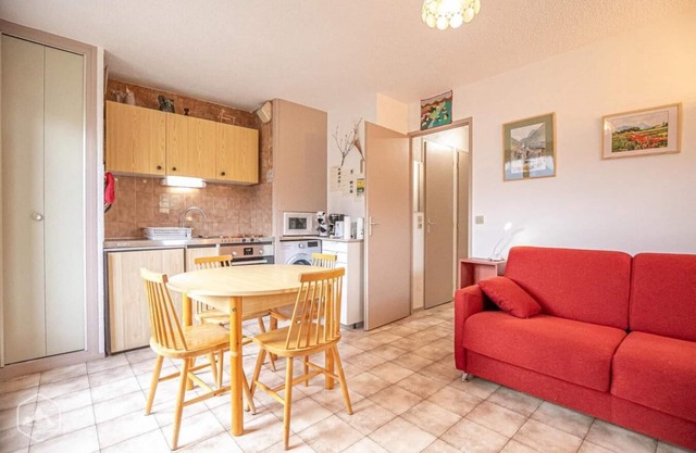 150m from ski slopes, 1st floor, balcony, tv, ski locker, 29m², Aussois