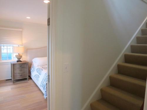 161 Bay Lane Centerville Cape Cod - Bay Breeze