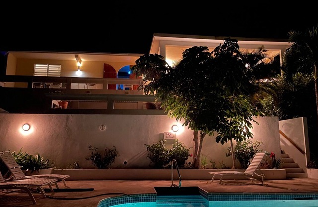 180 Degree ocean views