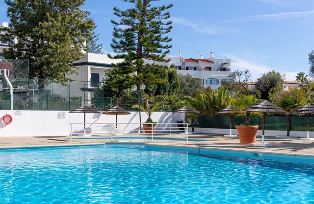 #189 Montechoro Flat by Home Holidays