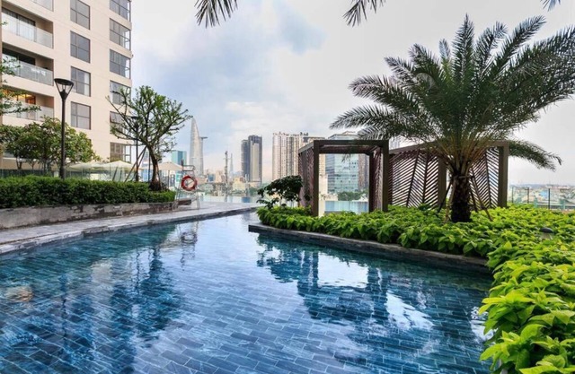 1BD-1BA Apt at city center of Ho Chi Minh city with view of Bitexco, Landmark81
