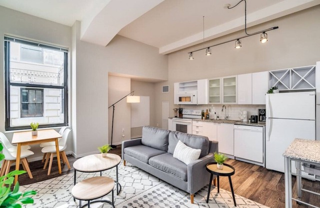 1Bedroom in CBD w/Pool & Gym Near Over-the-Rhine