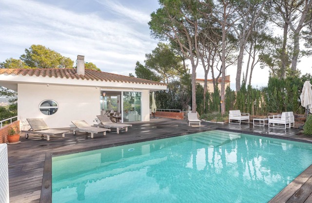 1FERR 01 - Luxury house with private pool located near the beach of Llafranc