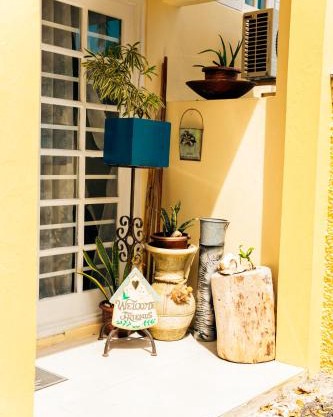 2,3 or 4 Bd townhouse overlooking Kingston