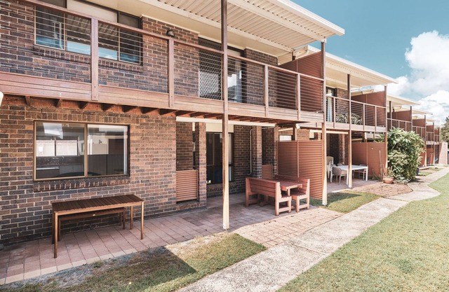 2/6 Flame Street - Prime Position for a Fun Filled Beach Holiday