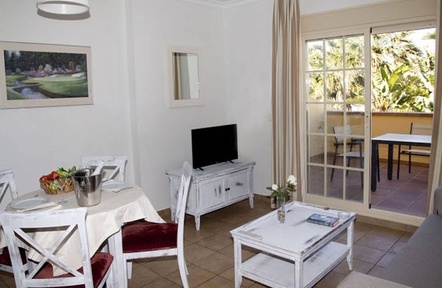 2 bedroom apartment (Block 1 - Apartment 3)