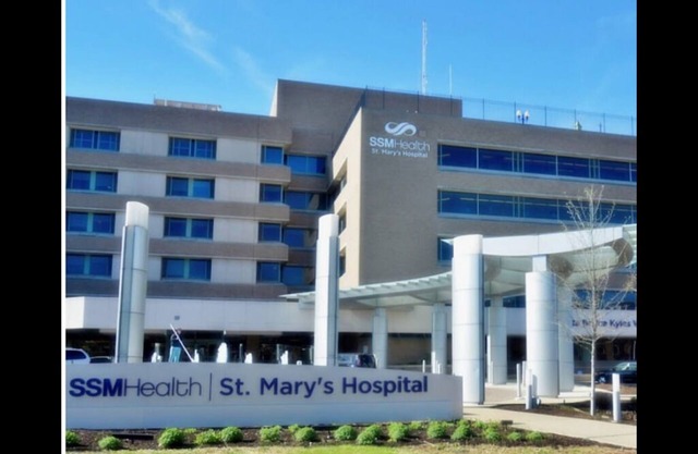 2 Bed 2 Bath Entire House with Parking and Washer/Dryer