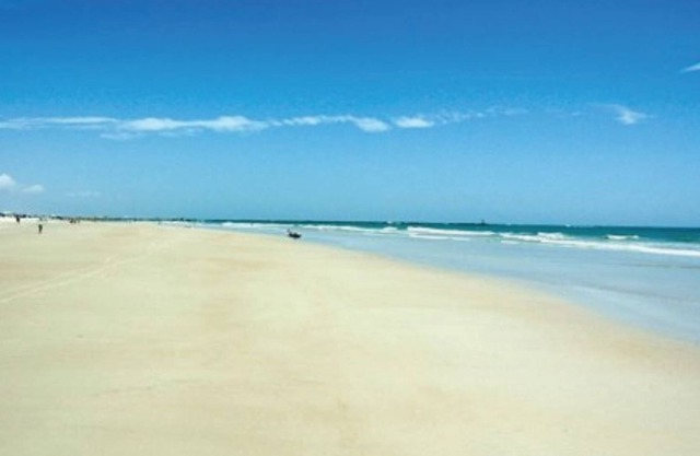 2 bedroom, 2 bath condo on beautiful New Smyrna Beach