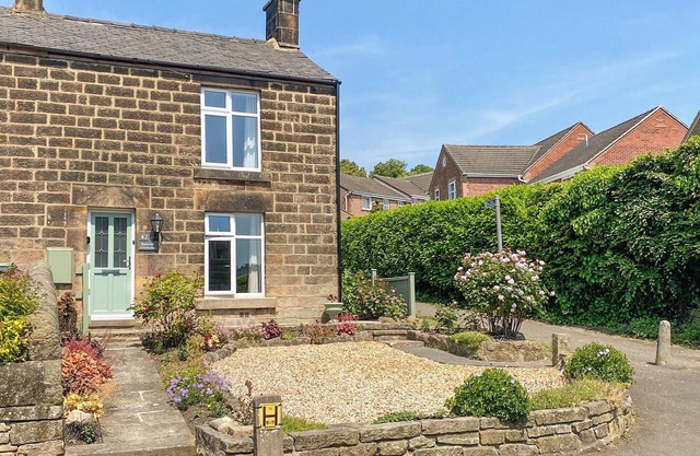2 bedroom accommodation in Matlock