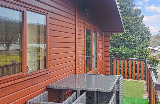 2 bedroom accommodation in Newport, Pembrokeshire