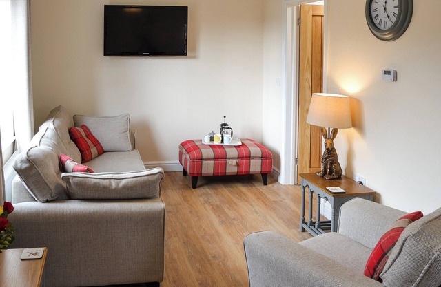 2 bedroom accommodation in Mundesley, near North Walsham