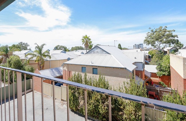 2 Bedroom Apartment Free Wifi and Parking